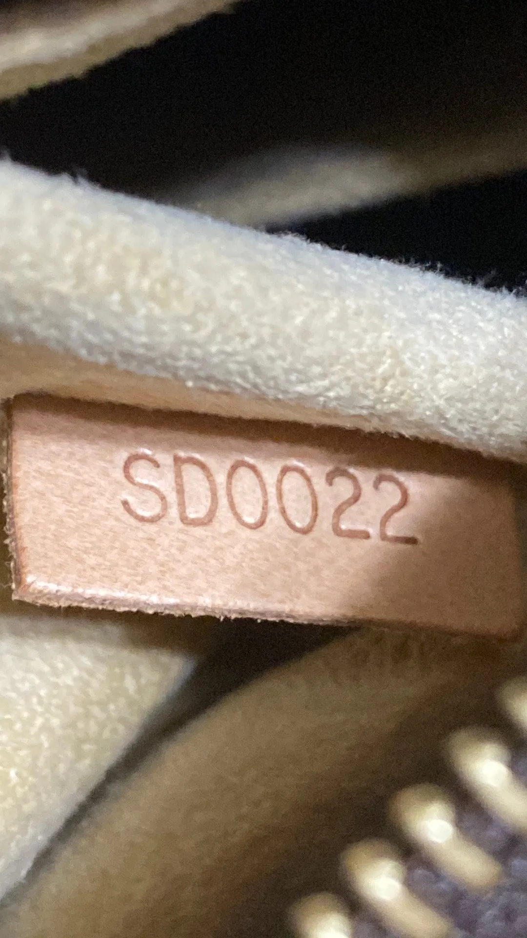 Louis Vuitton Monogram Canvas Looping MM Shoulder Bag