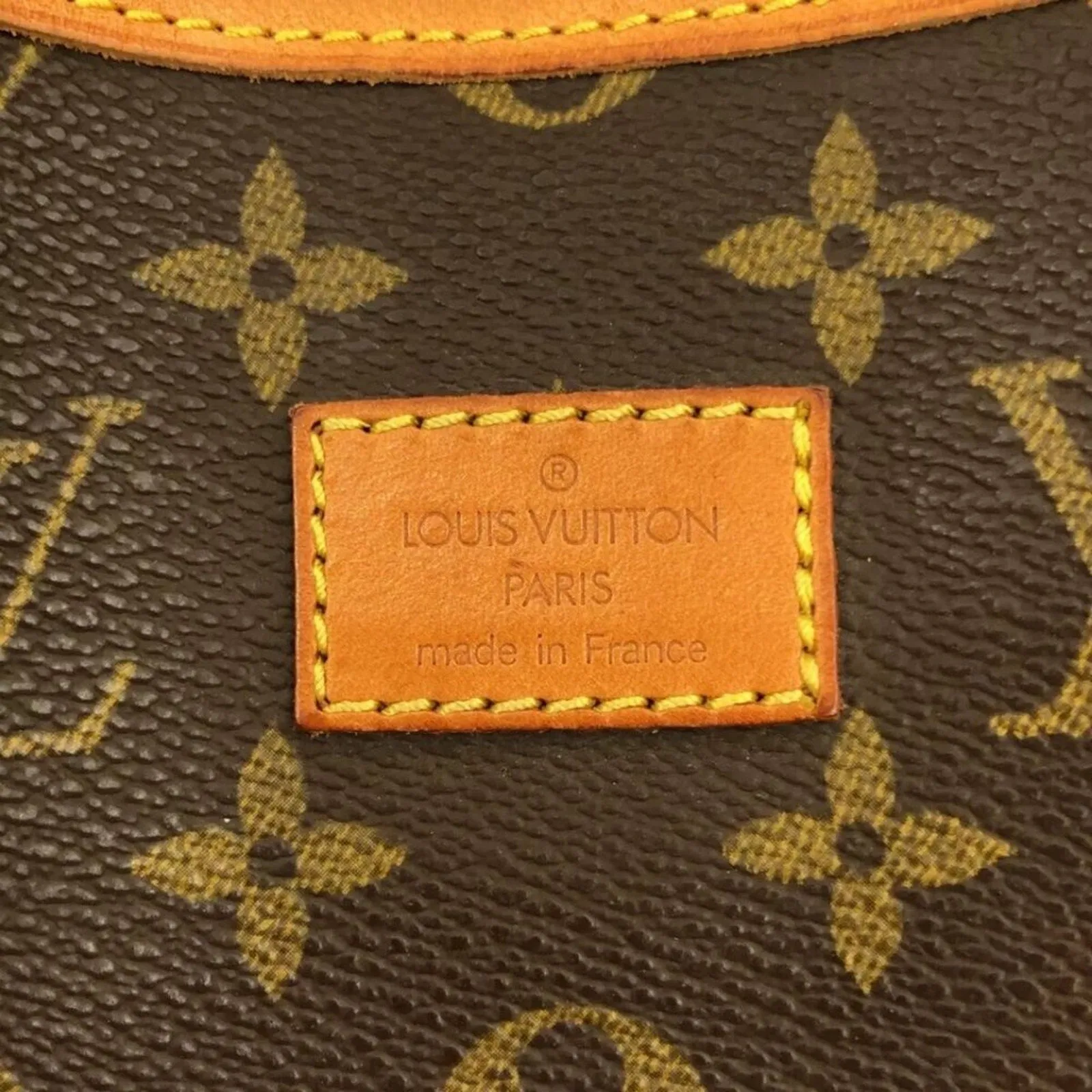 LOUIS VUITTON Saumur 35 Brown Monogram Shoulder Bag